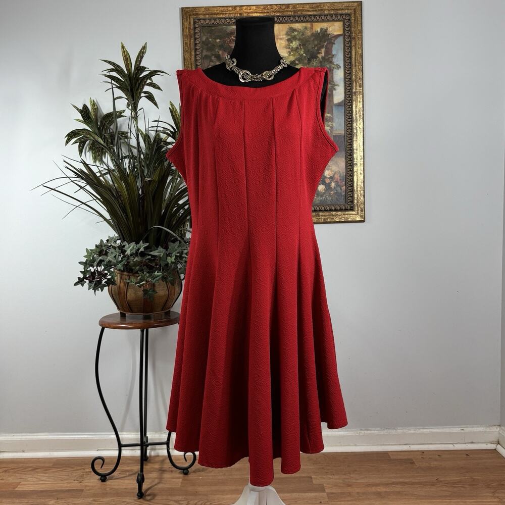 HAANI Women Dress Red Sleeveless Texture Collarless Sz PXL Keyhole Back Peplum